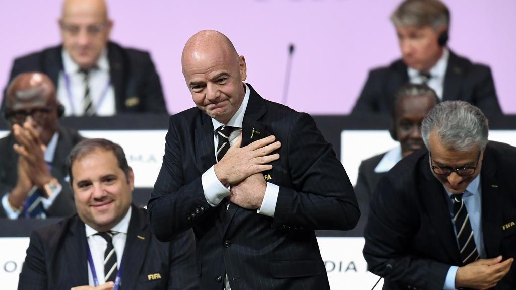 جاني إنفانتينو رئيساً للاتحاد الدولي لكرة القدم حتى 2027