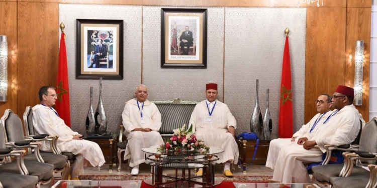برئاسة الوزير مزور.. الوفد الرسمي للحجاج المغاربة يصل إلى إلى الديار المقدسة