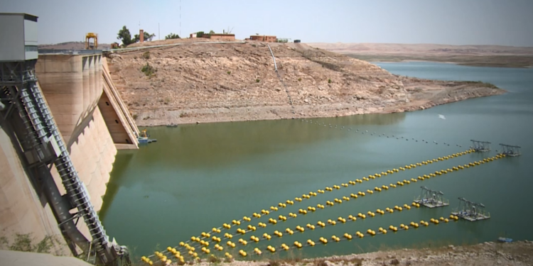 أزمة الماء تتفاقم.. ثاني أكبر خزان للمياه في المغرب فارغ بنسبة 0.77%