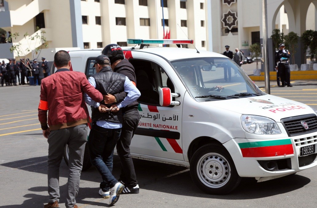 بعد وعده لهن بتشغيلهن.. اعتقال برازيلي الجنسية صوّر فيديوهات جنسية لمغربيات لابتزازهن